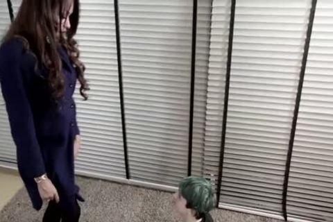 Feet Rubbed shemale bonks