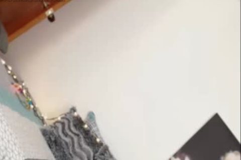 18yo shemale Julie Playing
