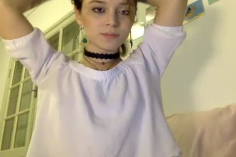 Feminine shemale Jerking On web camera