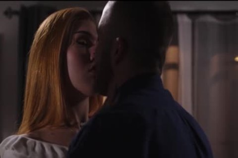 TS Daisy Enjoys banging guys butthole