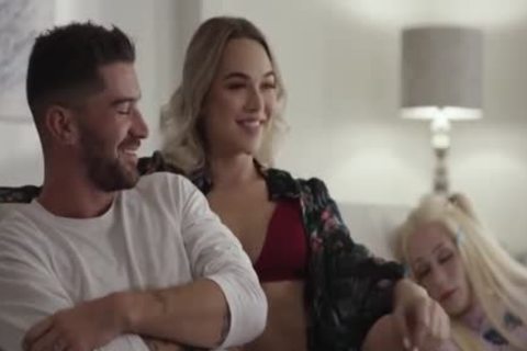 skank Tbabe face holes And Analed By Ts Stepsisters friend