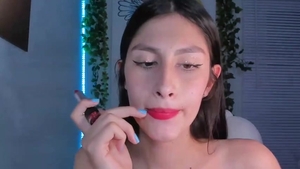 enchanting Valeria Cums