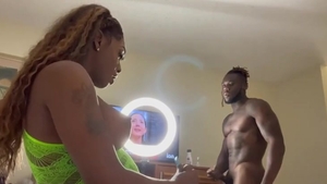 attractive dark Trans Fuckin And Suckin