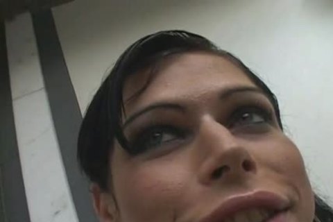 kinky TS Dancer